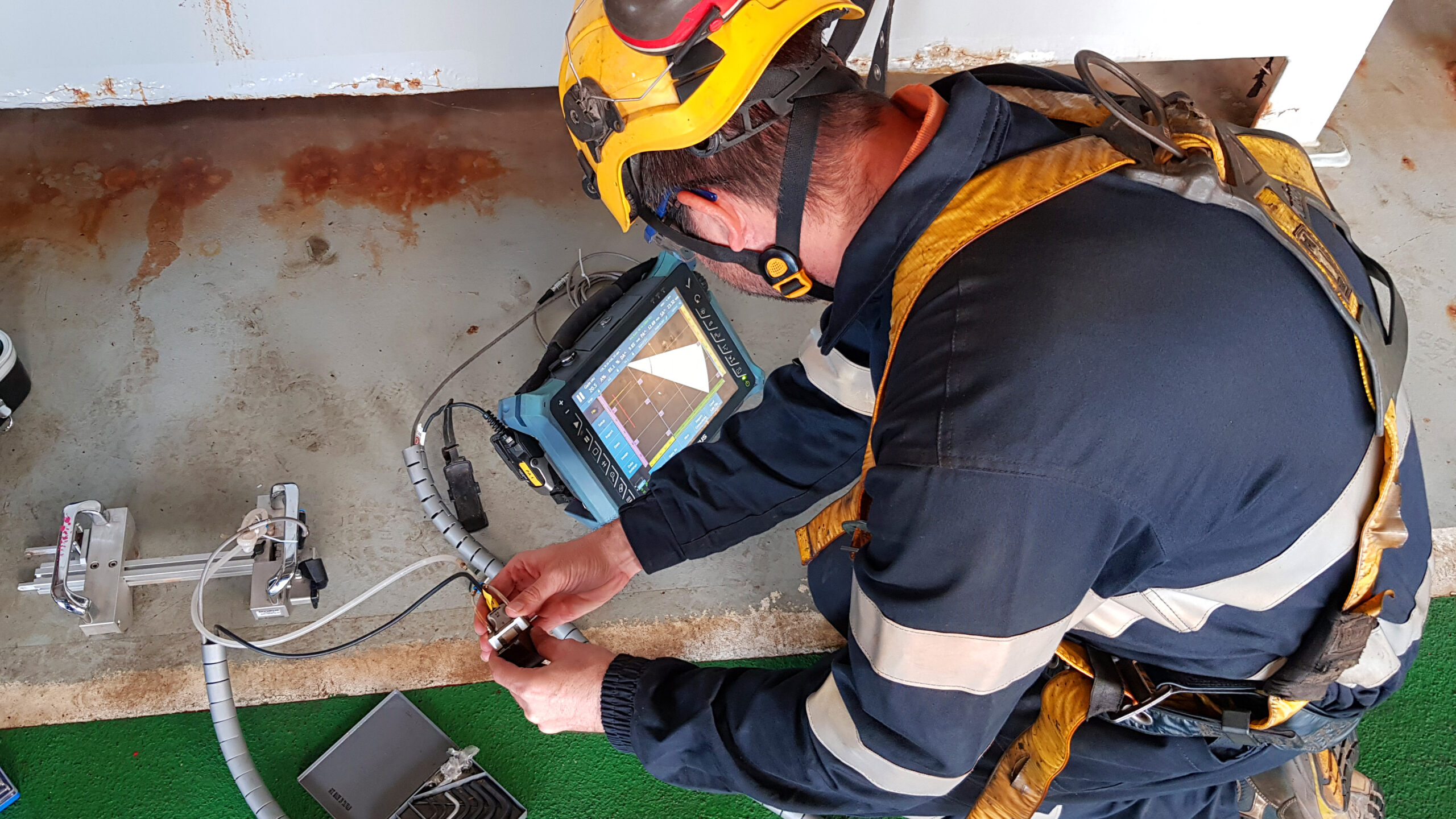 Catálogo de Equipos para Ensayos No Destructivos: Soluciones Avanzadas para Inspección Industrial